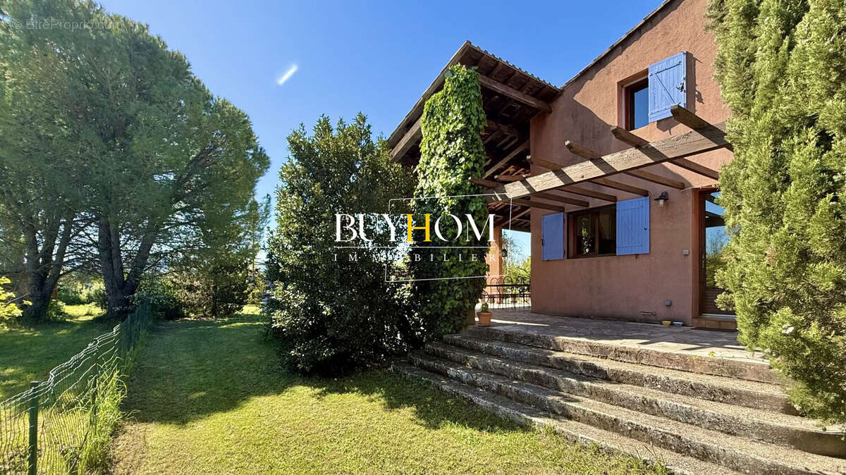 Maison 345 m² à L'isle-Sur-La-Sorgue  - photo 5