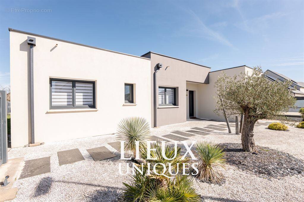 Maison à SAINT-GERVAIS-LA-FORET