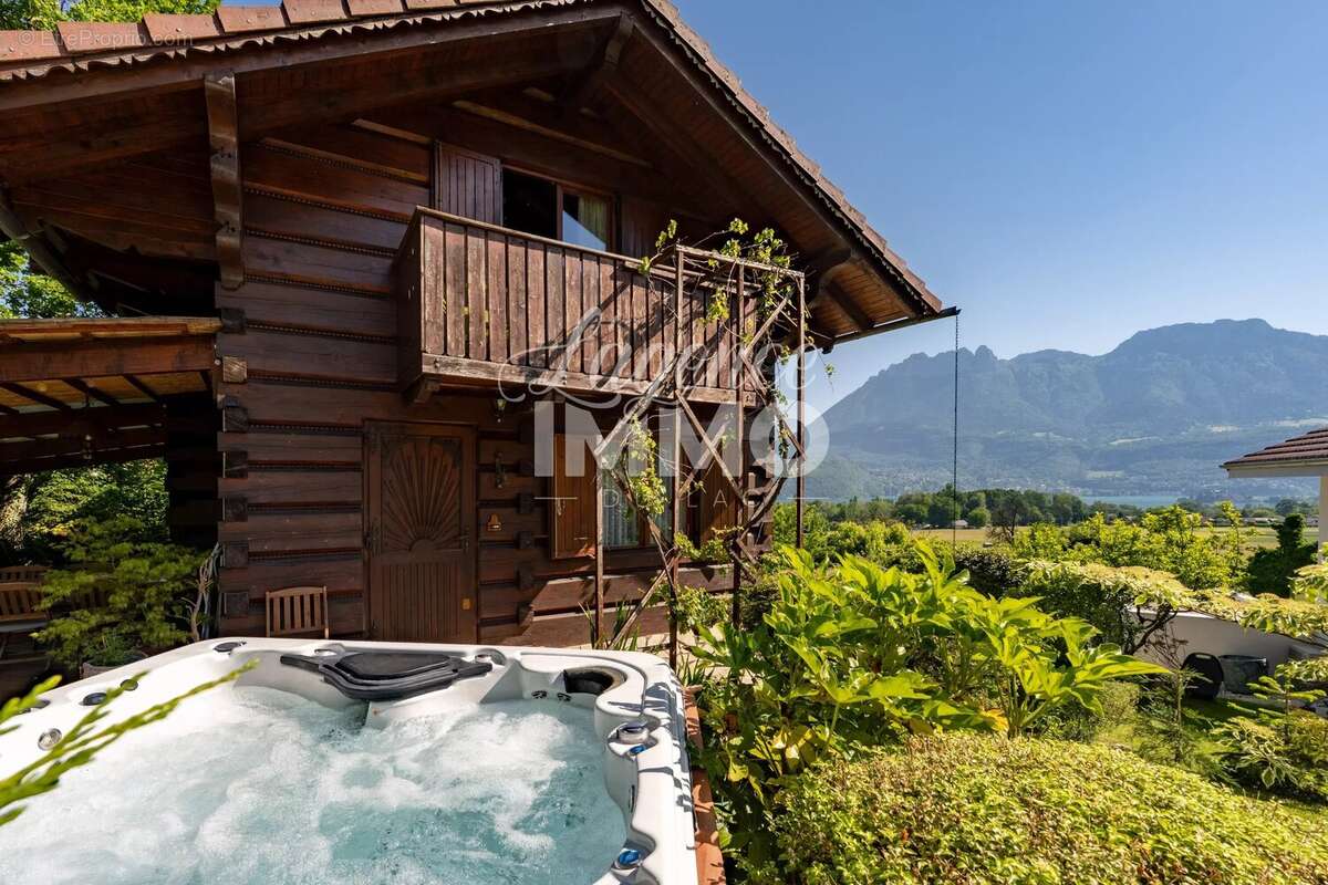 Chalet avec vue lac à St-Jorioz + T2 indépendant - photo 2