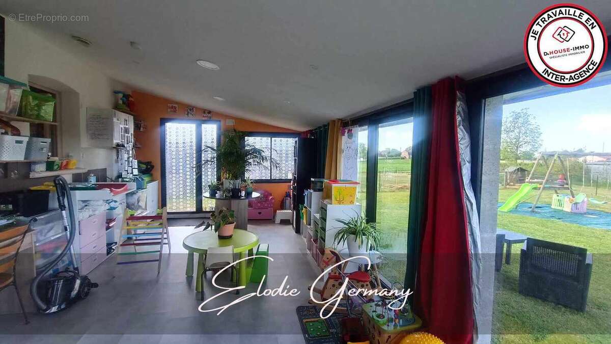 Maison à NAUSSANNES