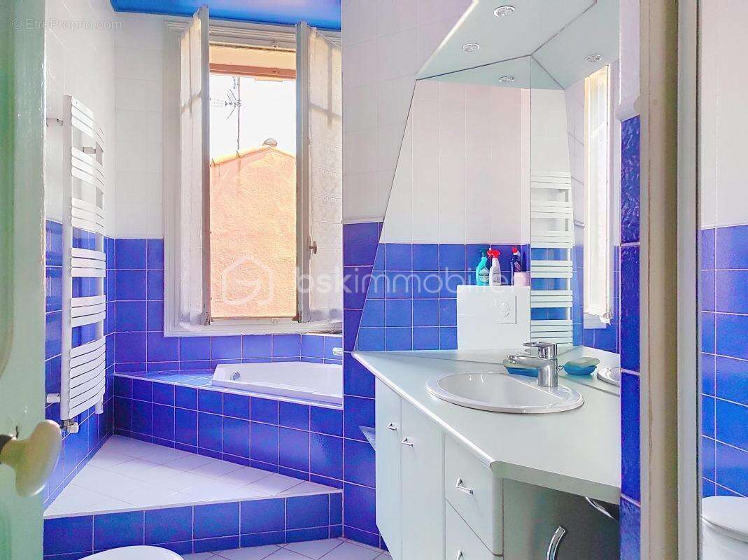 Frontignan maison bourgeoise offrant 7 chambres, en plein coeur de ville jardin 560 m² - photo 9