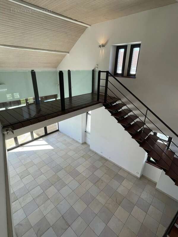 Maison à POUILLON