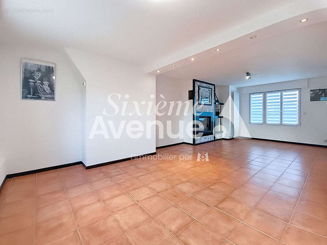 Maison 1 mitoyenneté en centre ville - photo 5