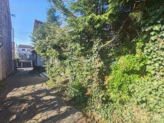 Maison à VILLENEUVE-SAINT-GEORGES