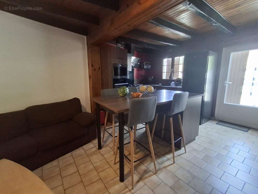 Maison 90 m² à Chasseneuil-Sur-Bonnieure  - photo 4