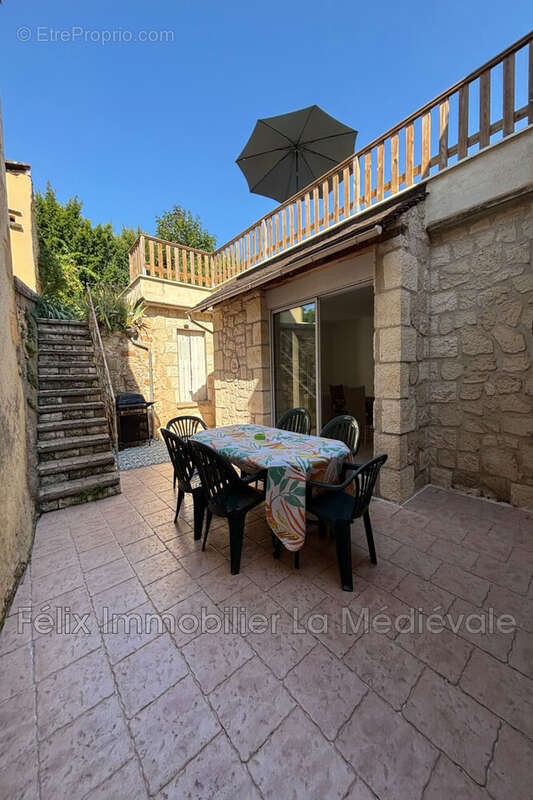 Maison à SARLAT-LA-CANEDA