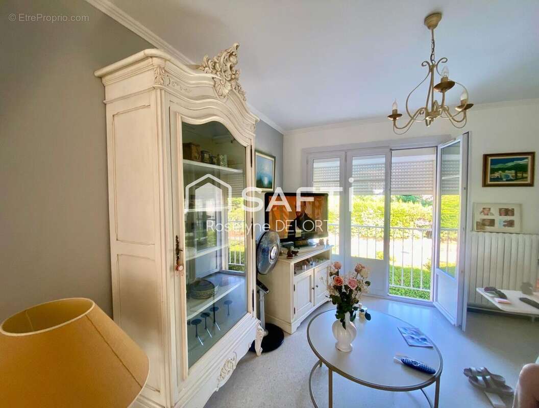 Photo 3 - Appartement à CARQUEIRANNE