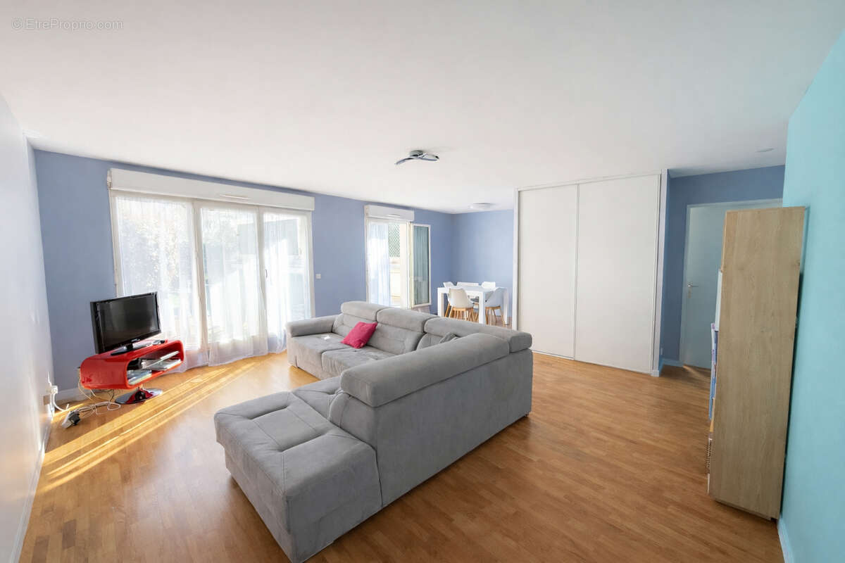 Appartement à NEUILLY-PLAISANCE
