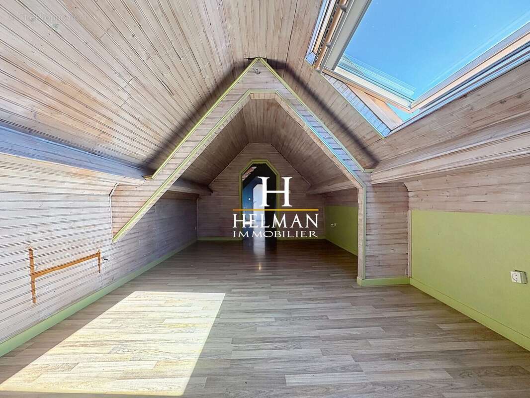 Maison à ZOTEUX