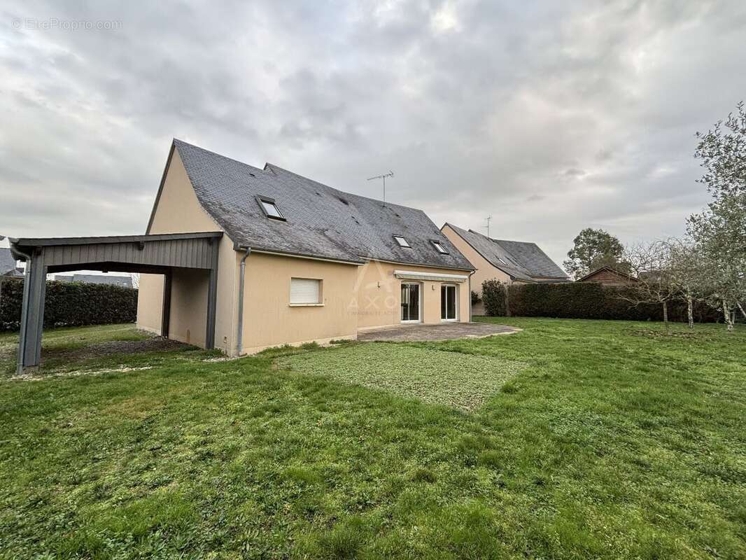 Maison à LOIGNE-SUR-MAYENNE