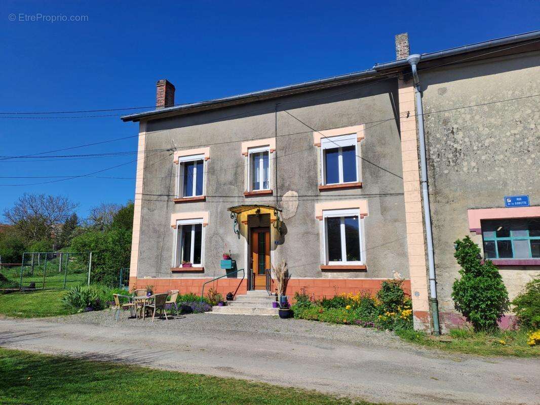 Ancien Corps de ferme de caractère avec dépendances – Terrain de 5960 m² – Proche Belgique & Luxembourg - photo 10