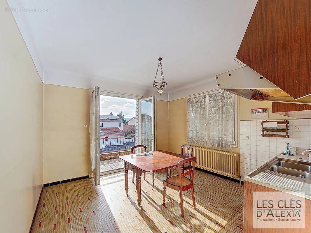 Maison à CHASSE-SUR-RHONE