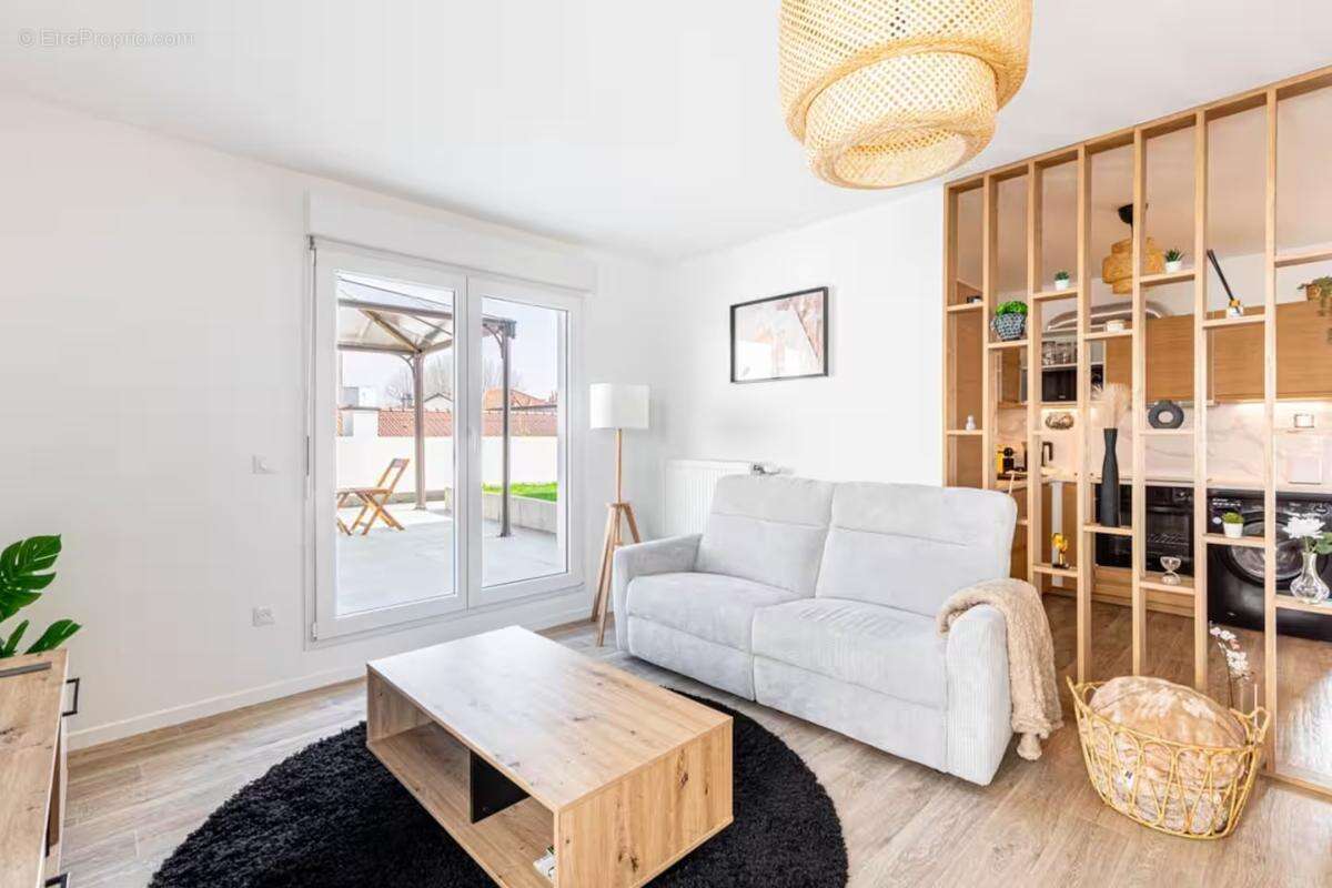 Romainvile - duplex meublé 85m² - 3ch -terrasses & parking - photo 4