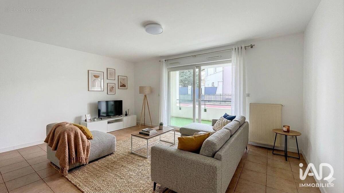 Photo 1 - Appartement à VOURLES