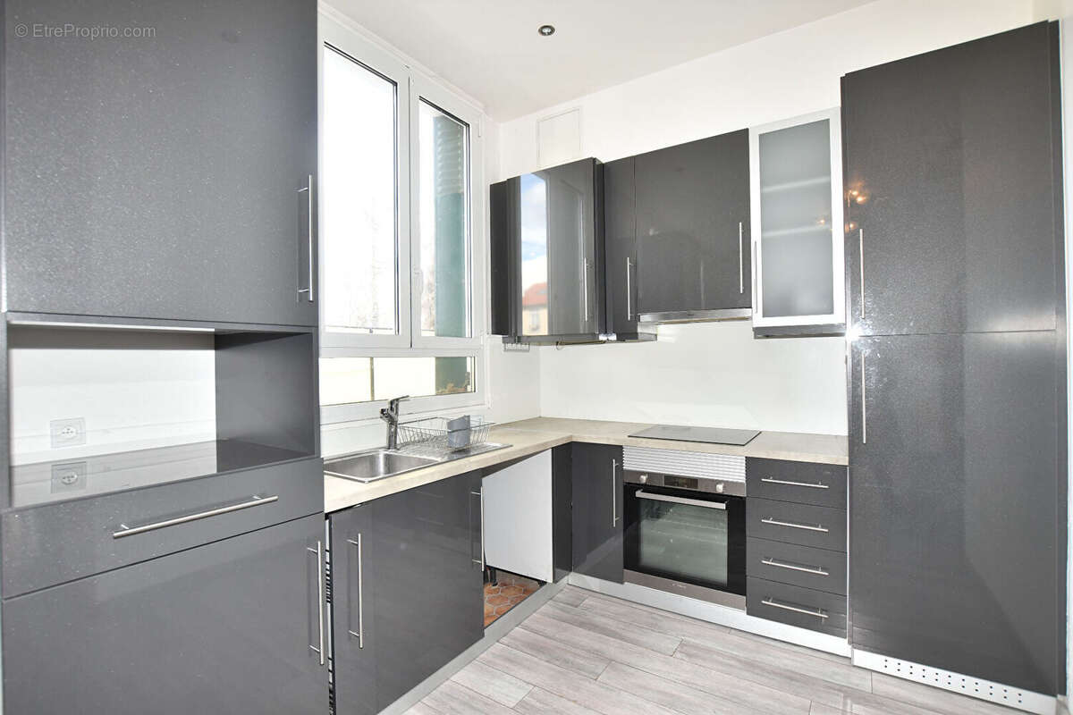 Appartement à BOIS-D'ARCY