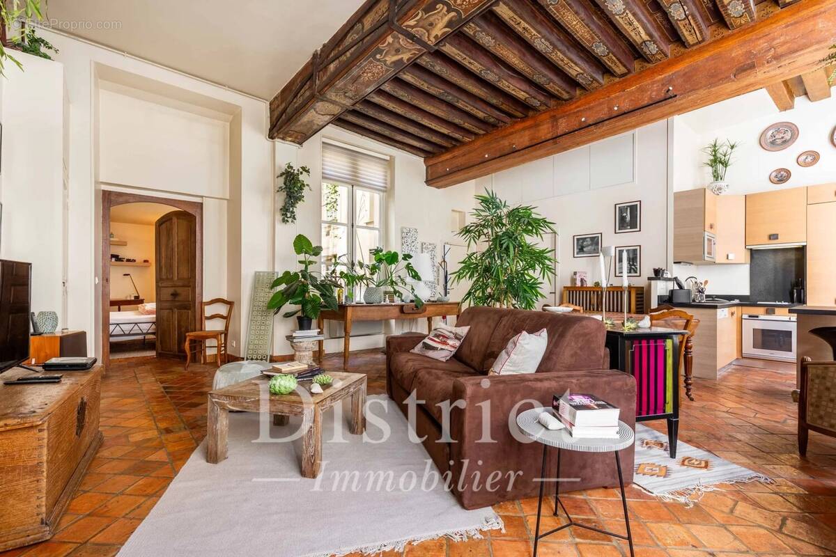 Appartement à PARIS-4E