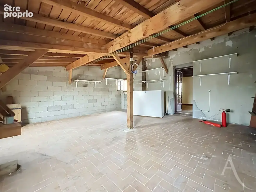 Maison Ecquevilly 4 pièce(s) 83 m2 - Hyper centre - 3 chambres - Jardin et cave - photo 14