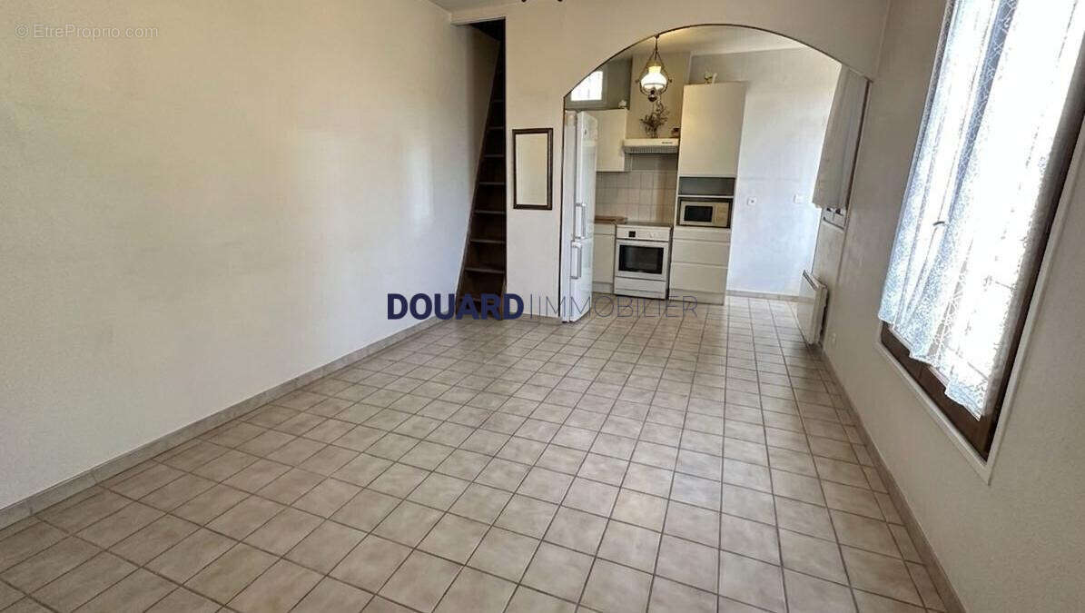 Maison à HOUILLES