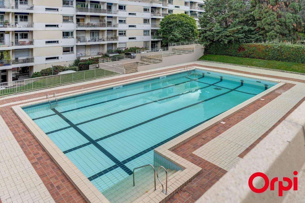 Appartement à CALUIRE-ET-CUIRE