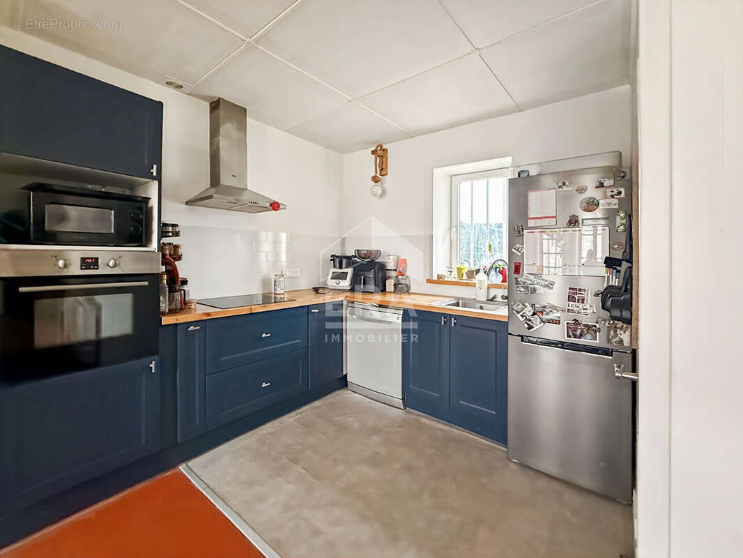 Maison à PARAY-DOUAVILLE