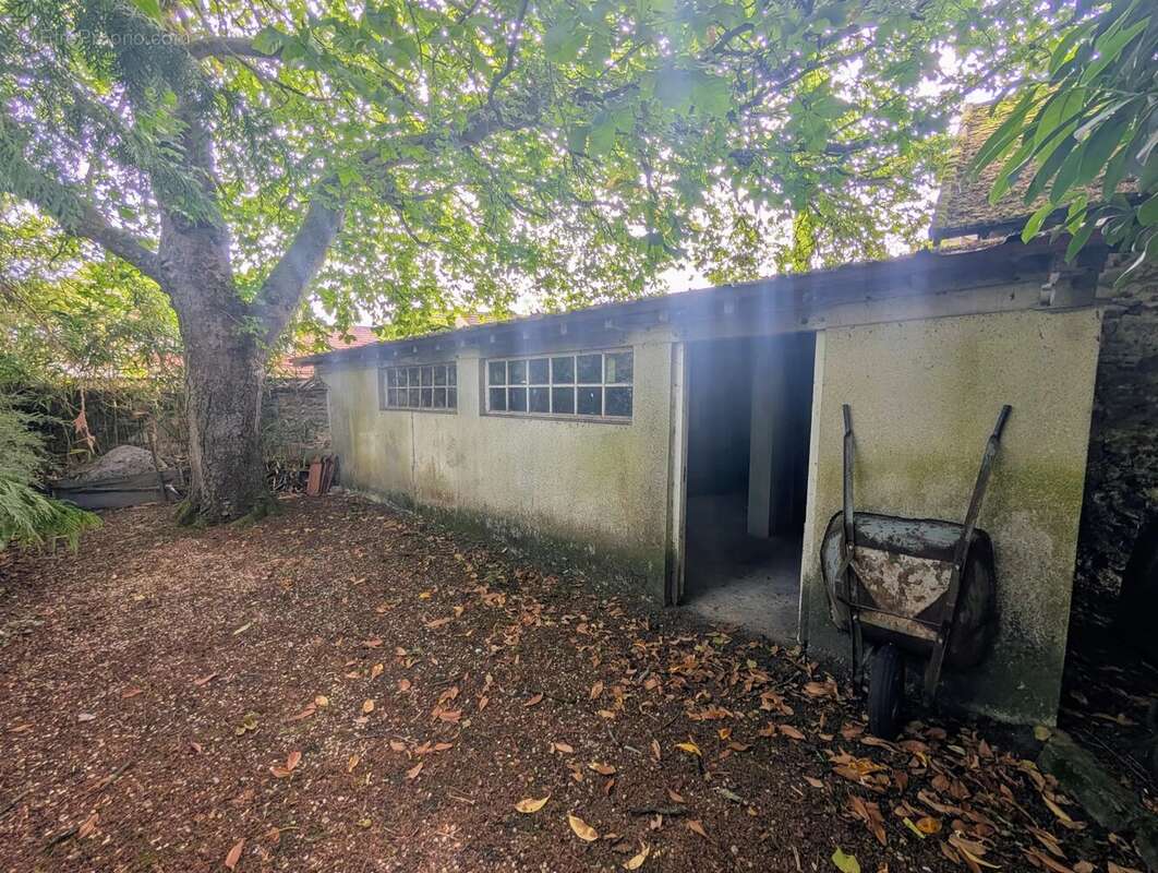 Terrain à bâtir paysager, avec garage existant - photo 2