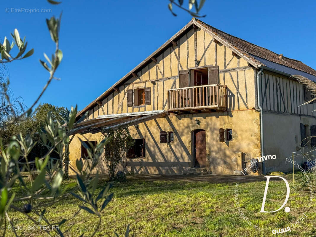 Maison à MARCIAC