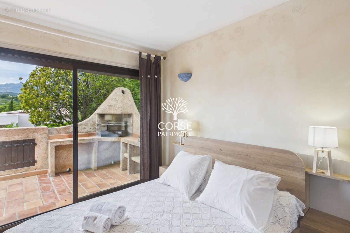 Maison à PORTO-VECCHIO