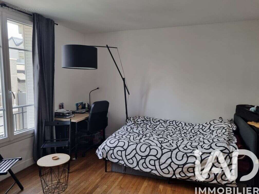 Photo 2 - Appartement à PARIS-15E