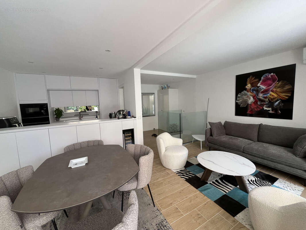 Superbe appartement à vendre à Saint-Tropez - photo 5