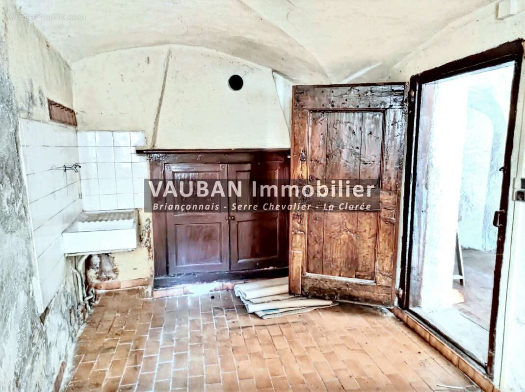 Maison à VAL-DES-PRES