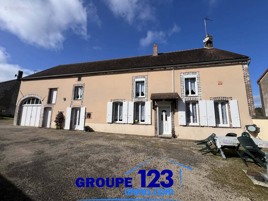Maison à MERRY-LA-VALLEE