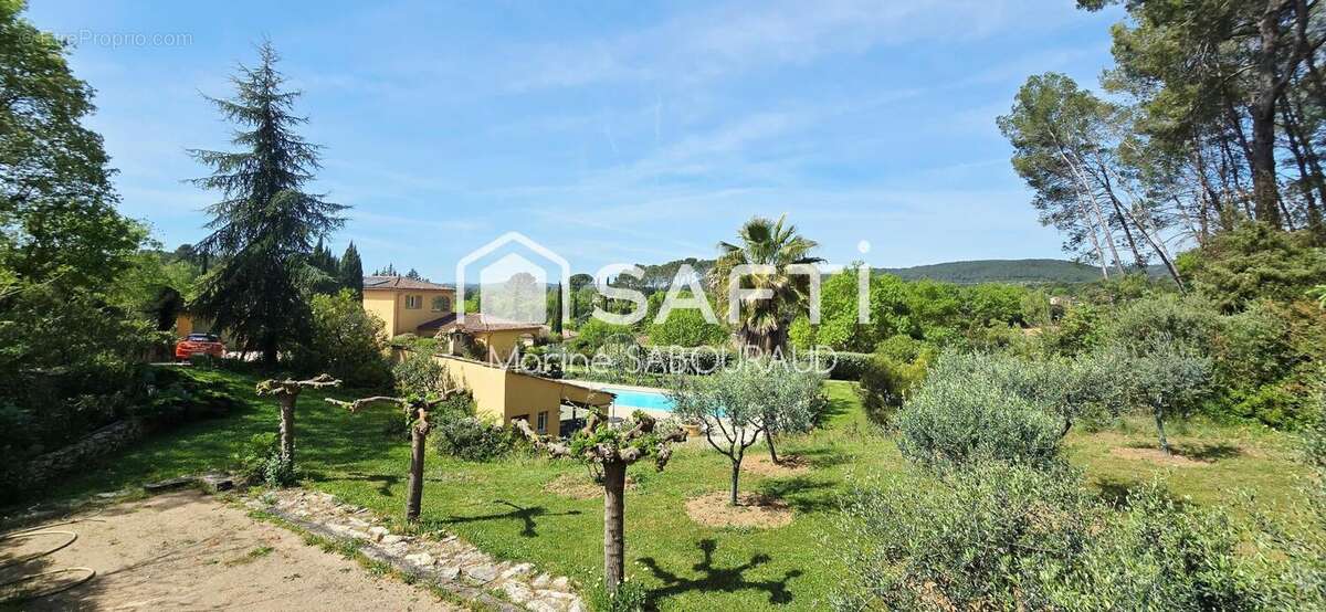 Photo 9 - Maison à COTIGNAC