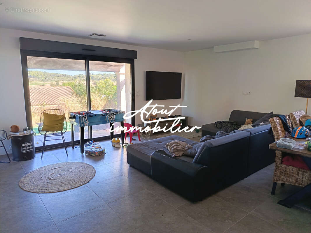 Villa de plain pied 4 chambres avec garage Saint PONS DE MAUCHIENS - photo 4