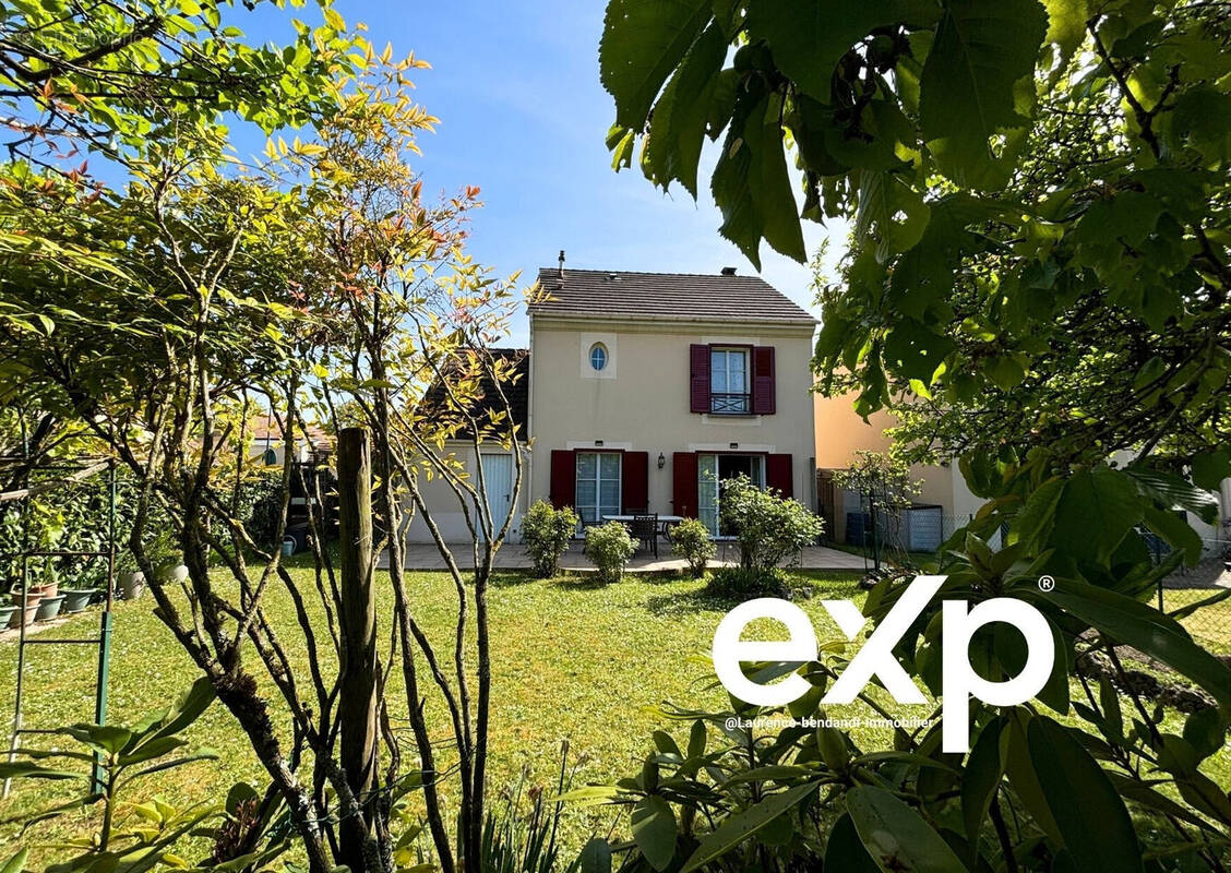 Maison à BAILLY-ROMAINVILLIERS
