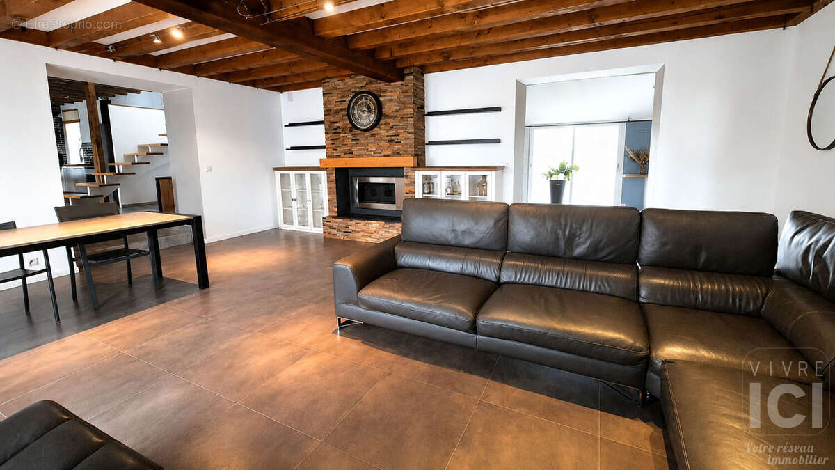 Maison à CORDEMAIS