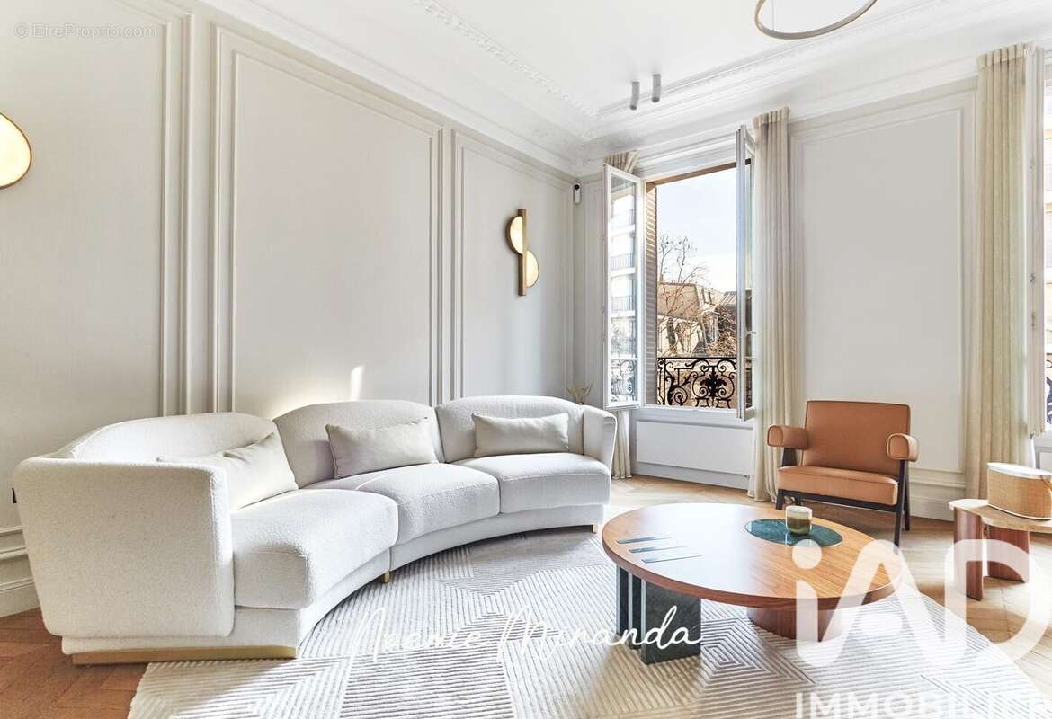 Photo 2 - Appartement à PARIS-16E