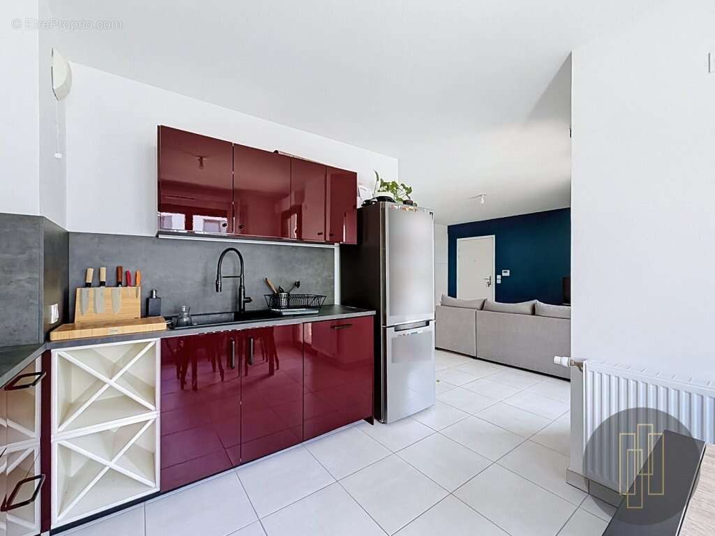 EXCLUSIVITE : VILLEURBANNE  T3 moderne (résidence de 2021) avec grand balcon, garage en sus - photo 5