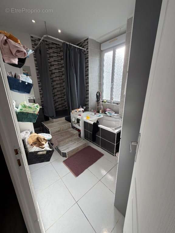 Maison à MONTCEAU-LES-MINES