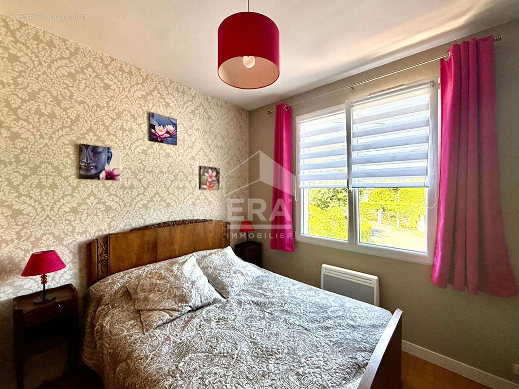 Emplacement ideal - quartier foncillon  le chay- 3 chambres - photo 9