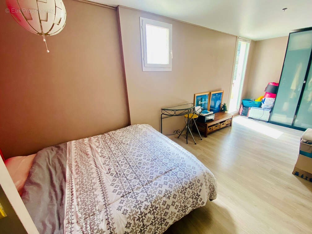 Appartement Torcy 3 pièce(s) 71 m2 - photo 5