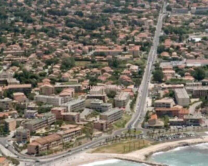 Maison à SIX-FOURS-LES-PLAGES