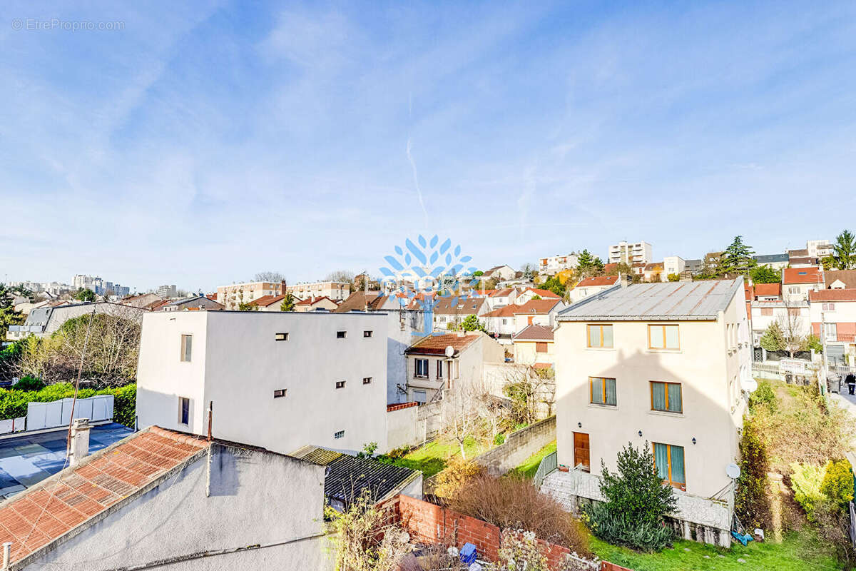 Appartement à FONTENAY-SOUS-BOIS