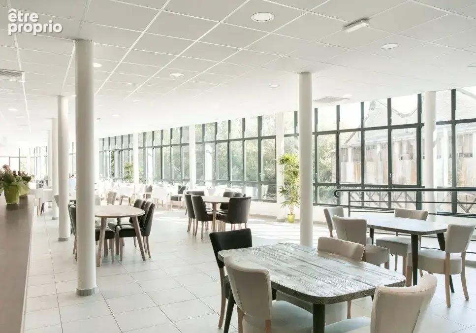 INVESTISSEMENT LOCATIF  TROYES  Résidence Seniors Stella Les Berges de Seine  7,25 % de rentabilité - photo 7