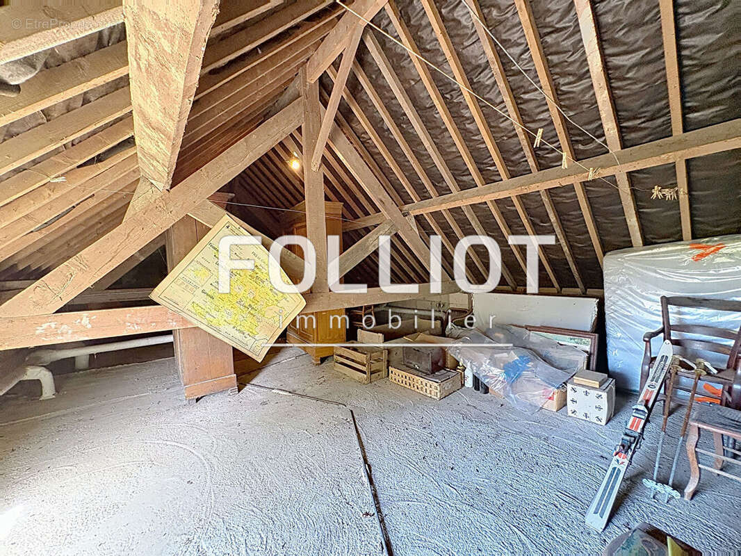 A VENDRE Maison à Condé sur Vire - 50890 - photo 15