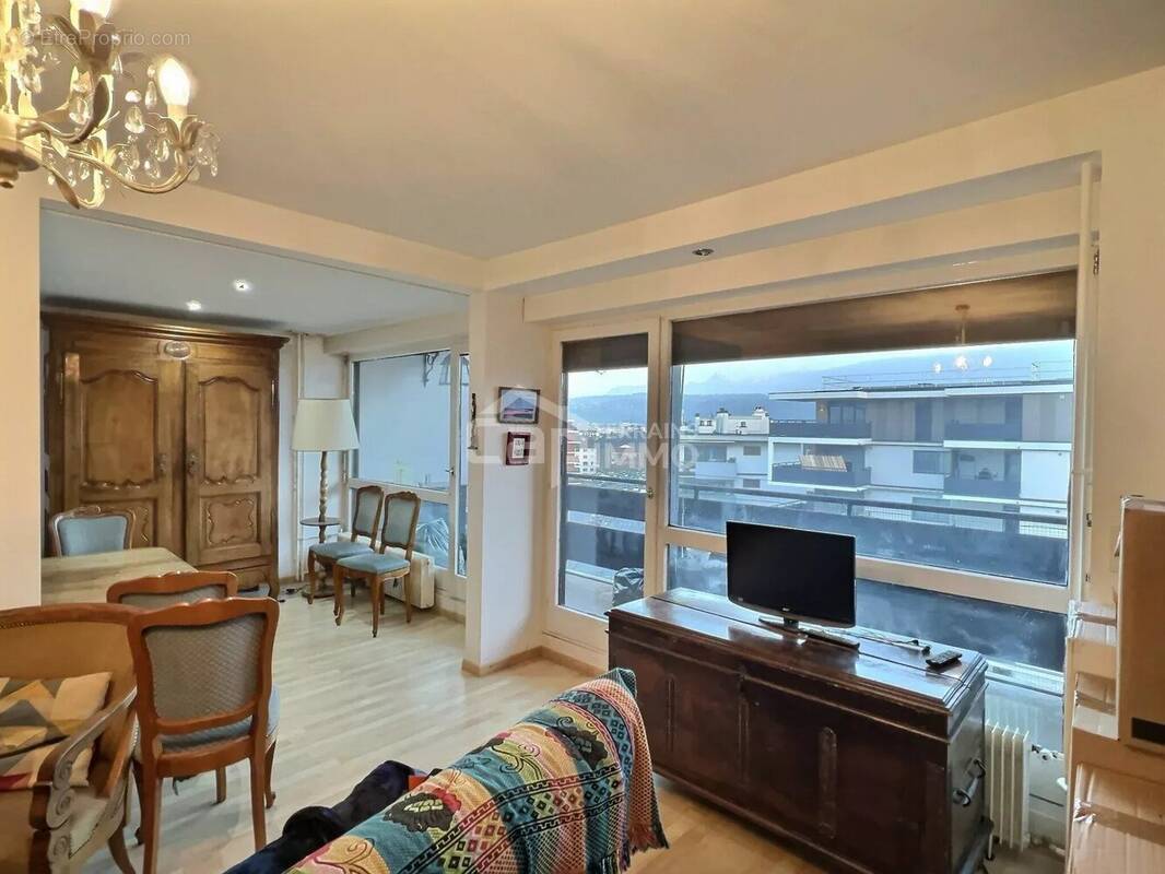 Appartement à THONON-LES-BAINS