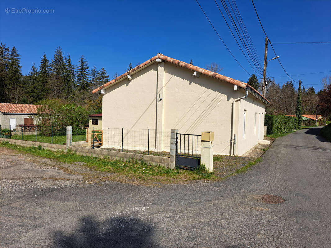 Maison à QUILLAN