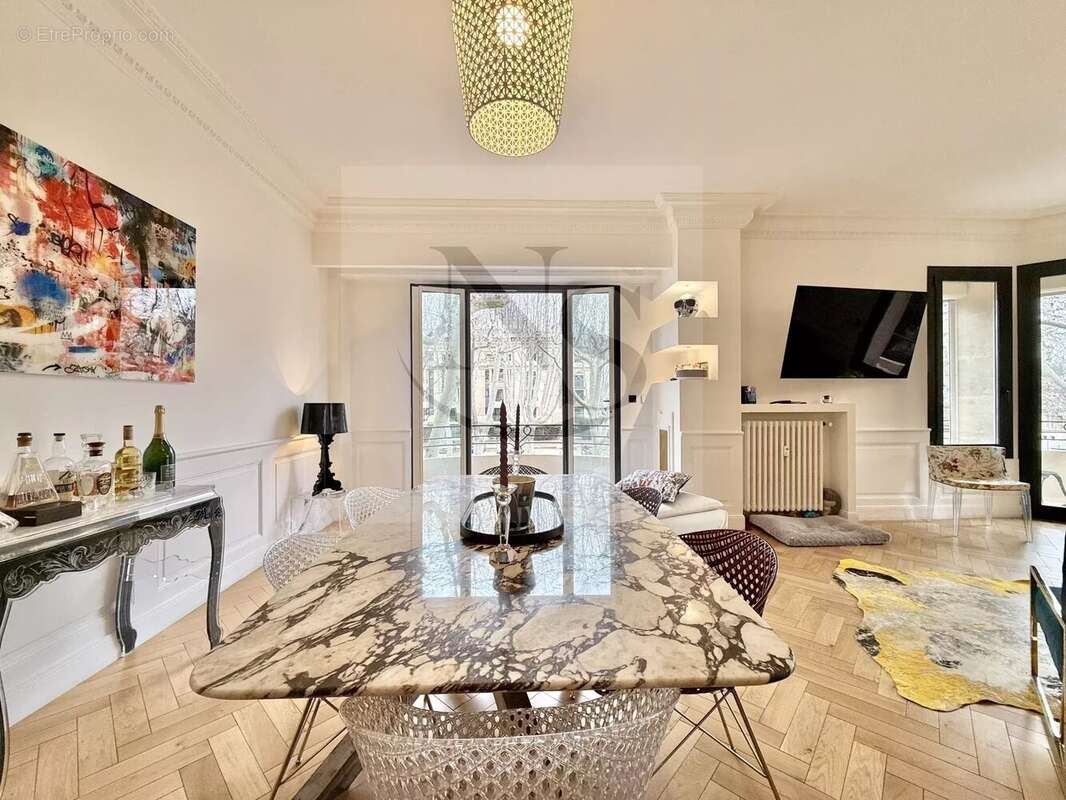 Appartement à AIX-EN-PROVENCE