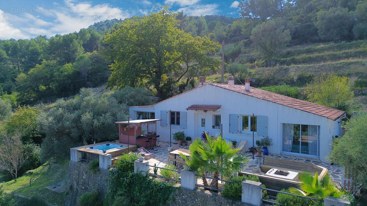 Maison à LE BEAUSSET