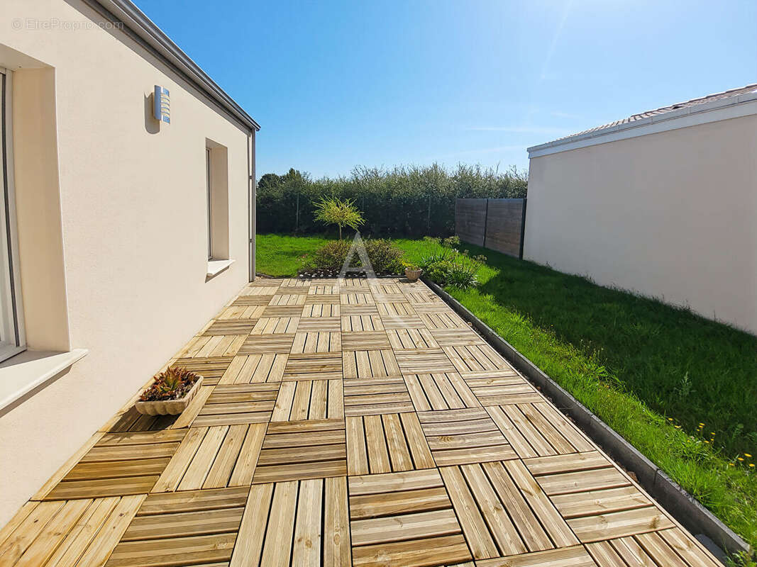 Maison à SALLERTAINE