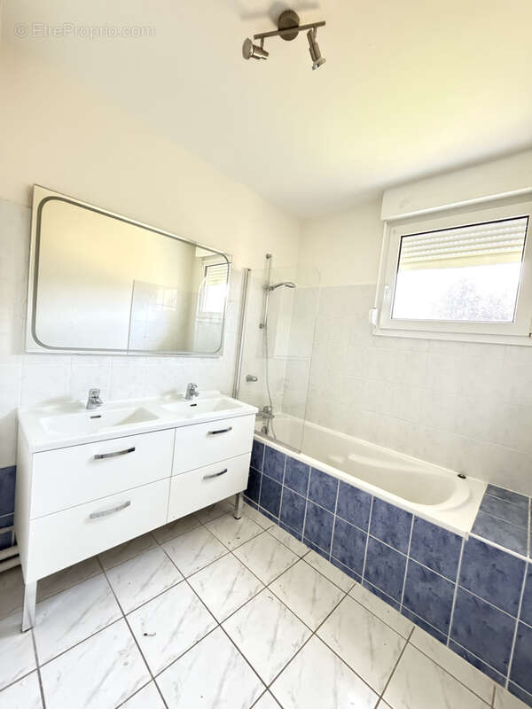 EXCLUSIF - LUTTERBACH - Bel appartement 3 chambres avec terrasse (réf VB3780) - photo 5